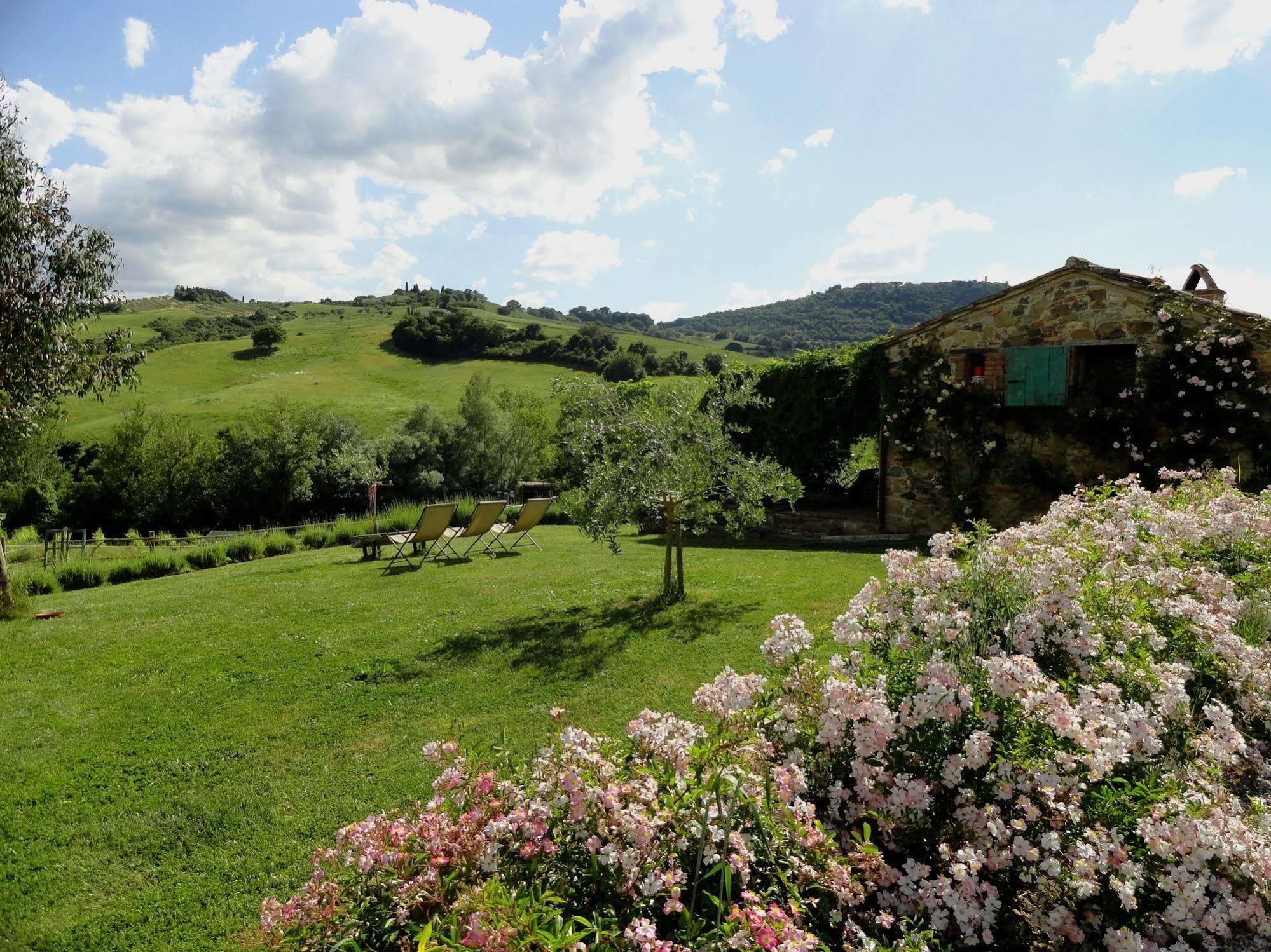 Follonico 4-Suite B&B Torrita di Siena Kültér fotó